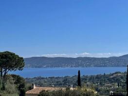 Photo of Provence-Alps-Cote d`Azur, Var, Grimaud