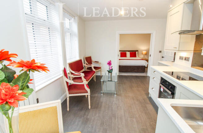 1001038565.FINALPHOT