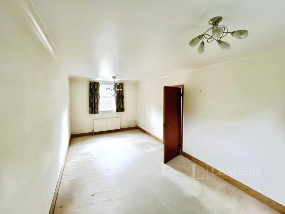 51a6fe19-Lounge 202