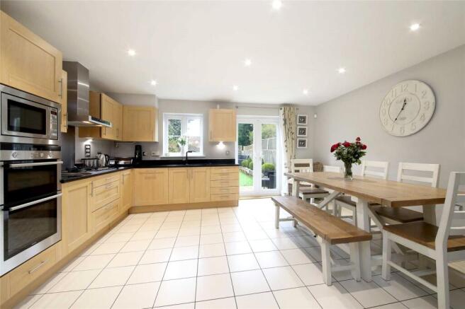 Kitchen/Dining