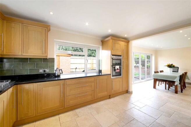 Kitchen/Dining