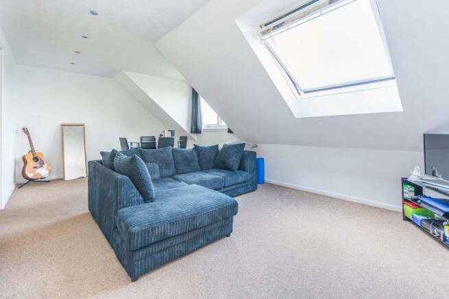 d1b672db-da64-4880-8