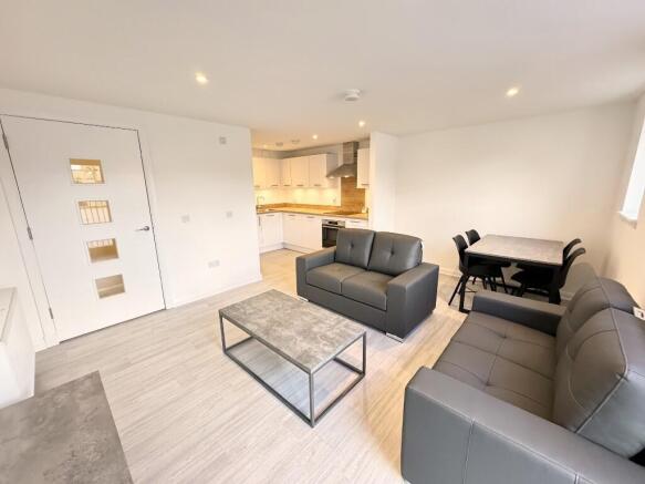 Lounge 1