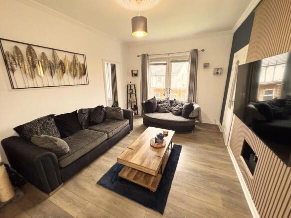 Lounge 2