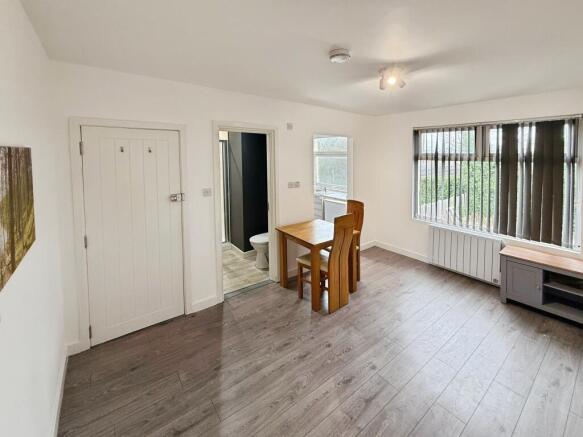Lounge/Bedroom