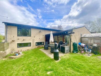 Contemporary Home Located Under 10 Miles From Stamford