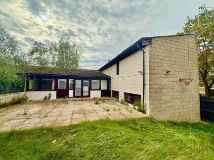 Contemporary Village Home Located Under 10 Miles From Stamford