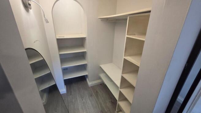 WhatsApp Image 2025-11-10 at 15.00.10 (3).jpeg