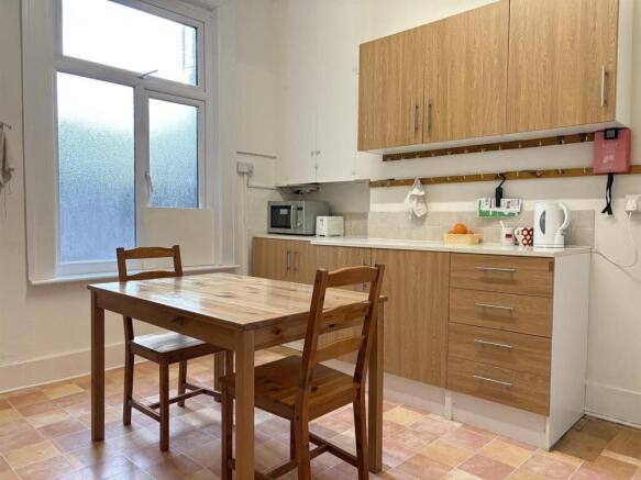 6937fbc5514b67b452a21f63_0d9ec1e1e44731e7d03537788