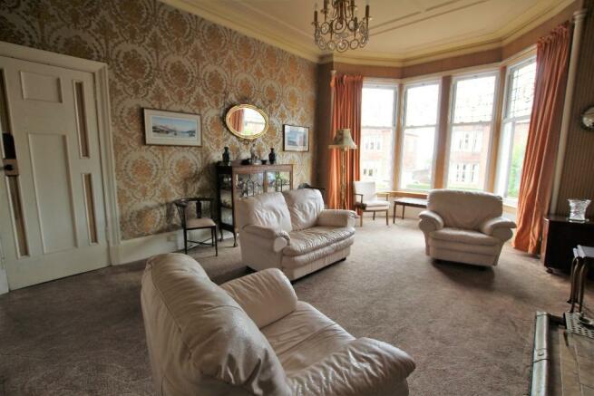 3 Bedroom Semi Detached Villa For Sale In Peveril Avenue Glasgow G73