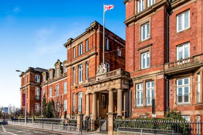 External (Main) (Mai