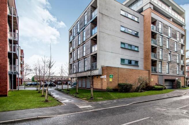 External (Main) (Mai