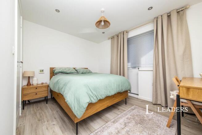 0494597f-Living 20Ar