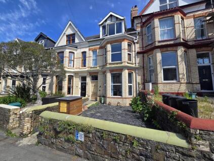 Clovelly Road, Bideford