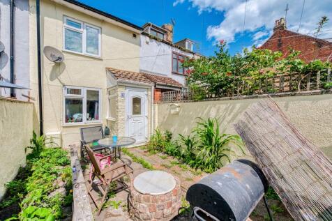 Old Wellington Place, Great Yarmouth