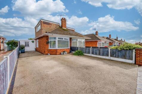 Chestnut Avenue, Bradwell