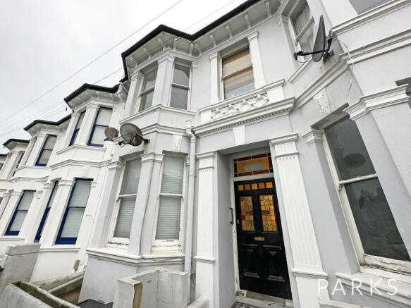 Photo 01