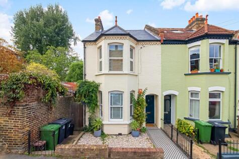 Woodland Hill, Crystal Palace, London, SE19