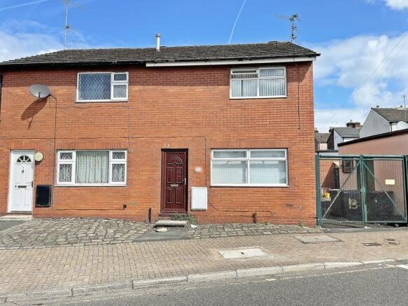 2 bedroom semi-detached house  for sale