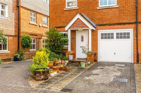 Fitzroy Place, Reigate, Surrey, RH2