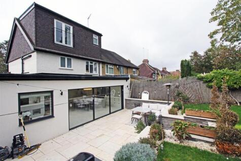 Addison Close, Northwood