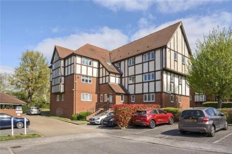 Priory Field Drive, Sandringham Court Priory Field Drive, HA8