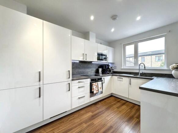 Kitchen/open plan lounge