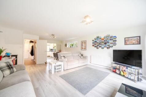 Stonegrove, Ailantus Court Stonegrove, HA8