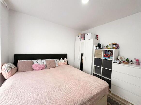 Downstairs Bedroom/ Lounge