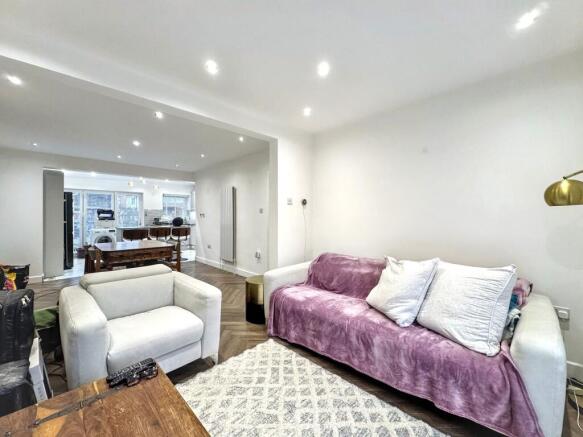 Open plan kitchen dining area