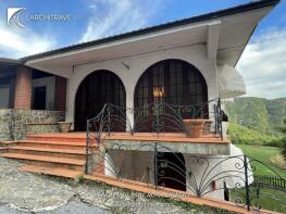 Photo of Tuscany, Lunigiana, Licciana Nardi