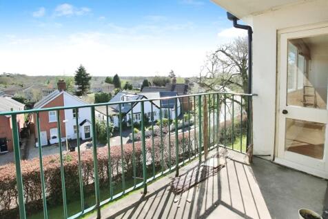 Burford Court, Wokingham, RG40