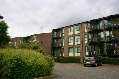 Lumley Close, Oxclose Washington