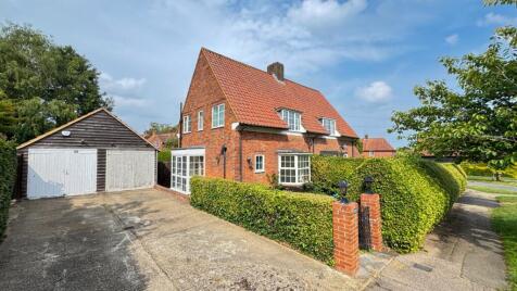 Walden Road, Welwyn Garden City, Hertfordshire, AL8