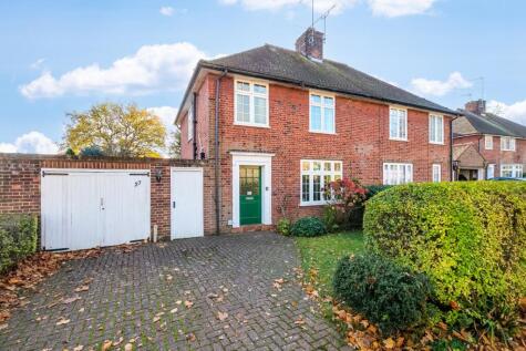 Barleycroft Road, Welwyn Garden City, Hertfordshire, AL8 6JX