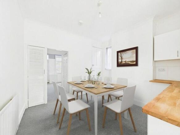 Dining Room (Virtually Furnished)