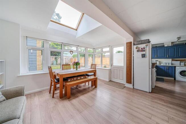 Kitchen/Dining Room