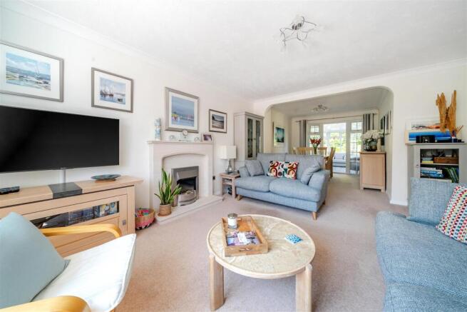 Living/Dining Room