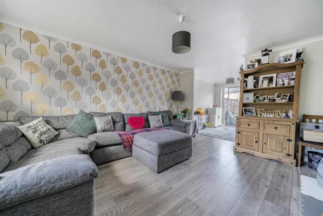 Living Room/Dining Room