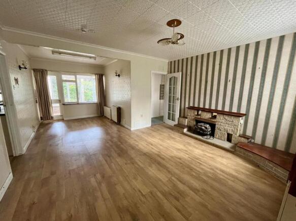 Living/Dining Room