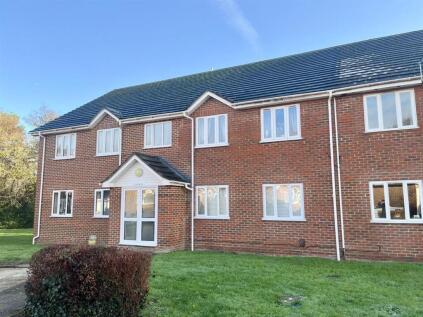 Thornfield Green, Blackwater, Camberley