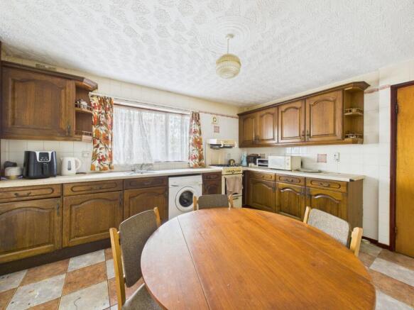 Dining/Kitchen
