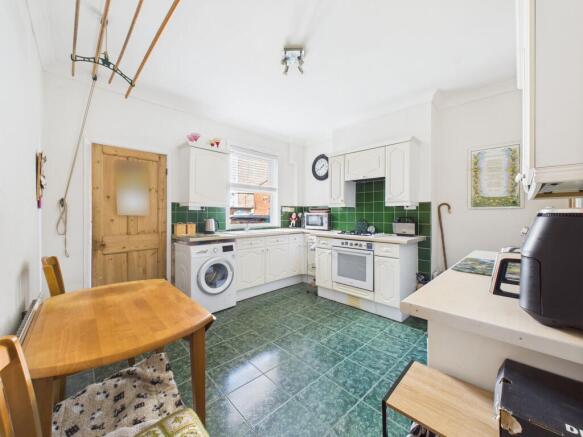 Dining/Kitchen