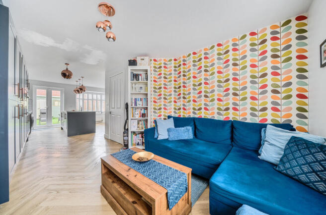 1290036-9-6825ea4...