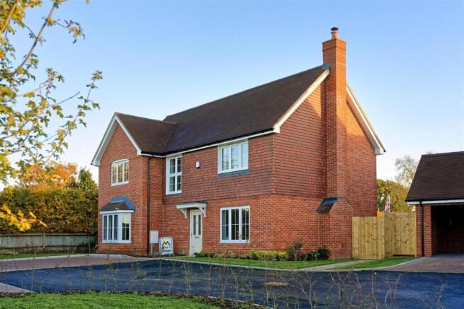 Hopes Meadow show house Plot 1-111123_18.jpg