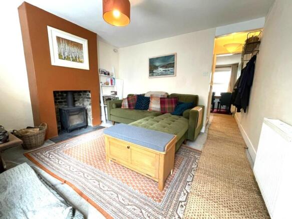 Living area.jpg