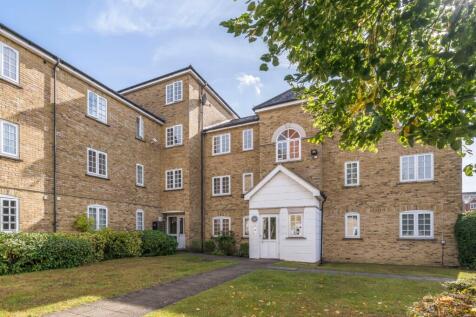 Edith Cavell Way, Shooters Hill, London, SE18