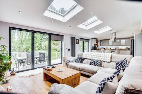 Horbury Road, Wakefield, West Yorkshire, WF2