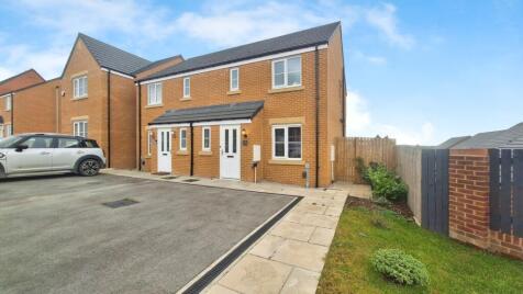 Sintering Crescent, Wakefield, West Yorkshire, WF1