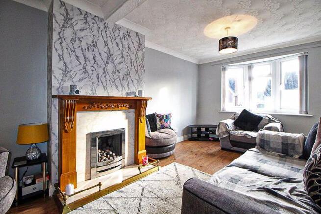 LOUNGE AREA